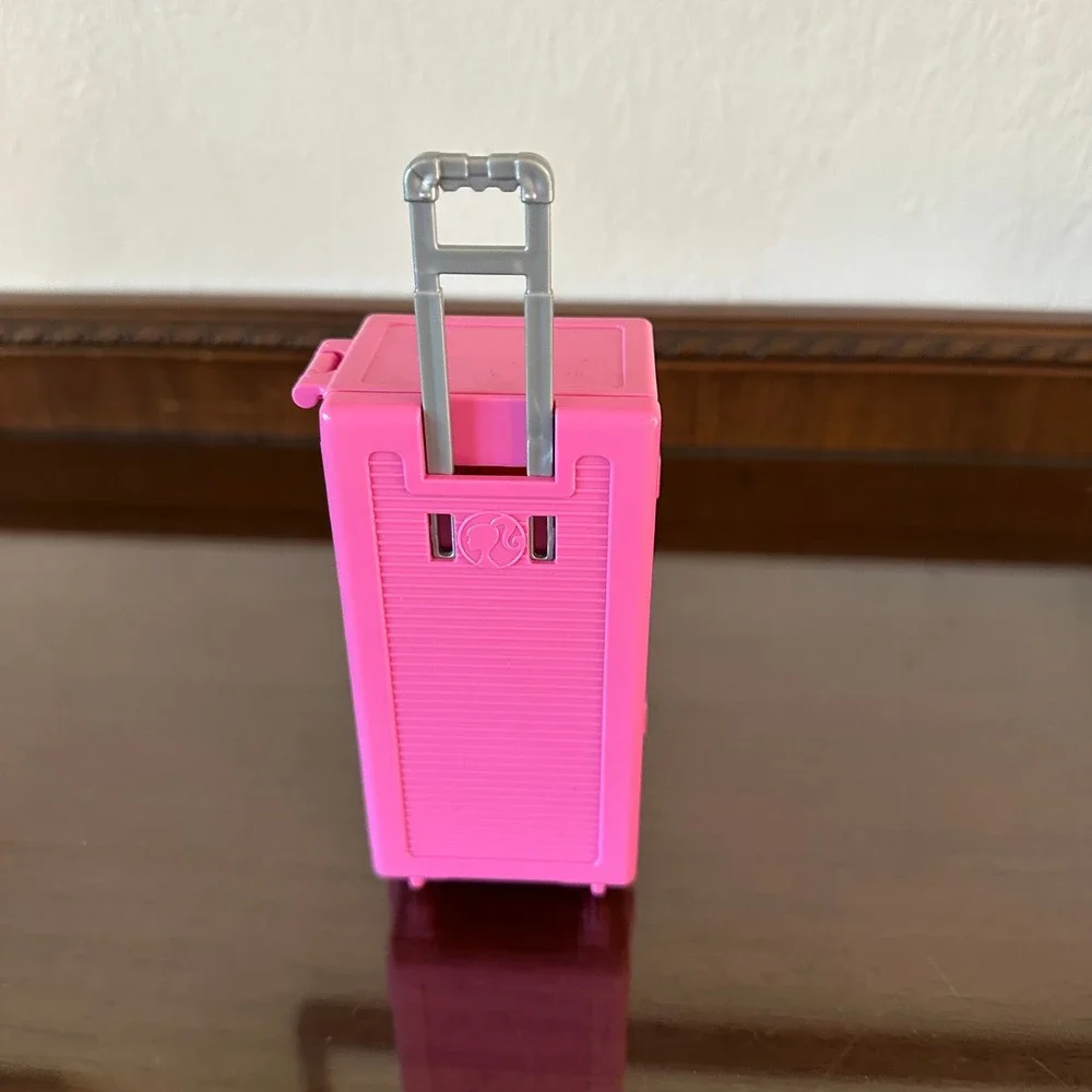 Mattel Barbie Pink Rolling Suitcase Doll Accessory Marine Biologist Replacement